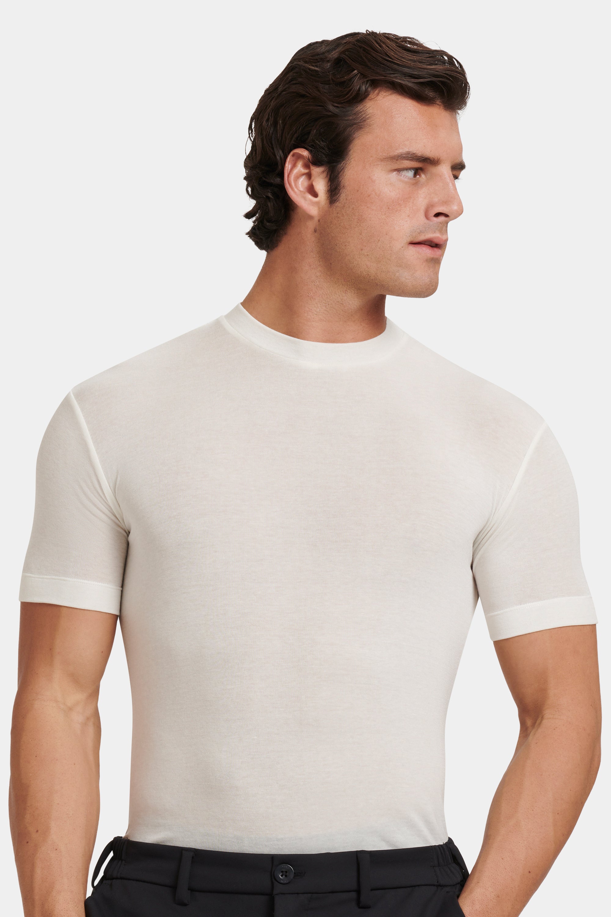 CAMISETA ENTALLADA