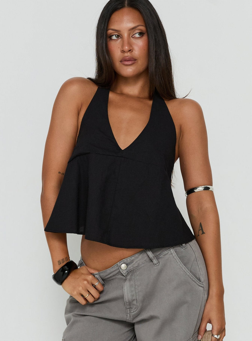 Top halter negro
