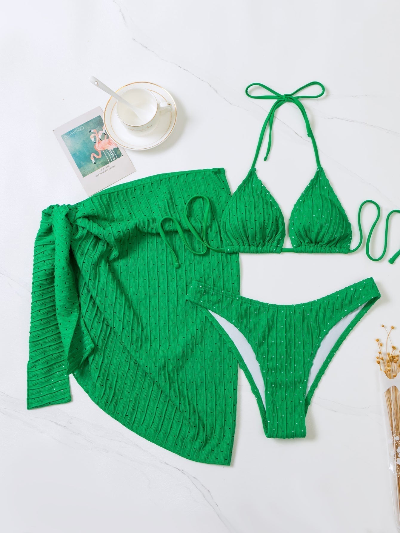 Bikini - Top triangular y braguita con faldita (3 piezas)