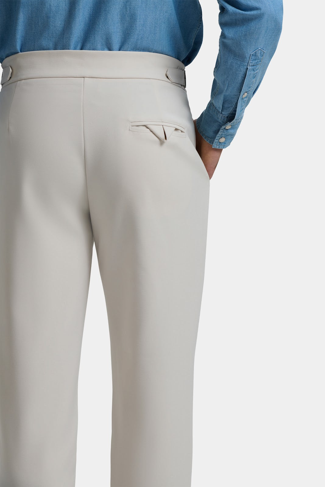 PANTALONES ESTRECHOS