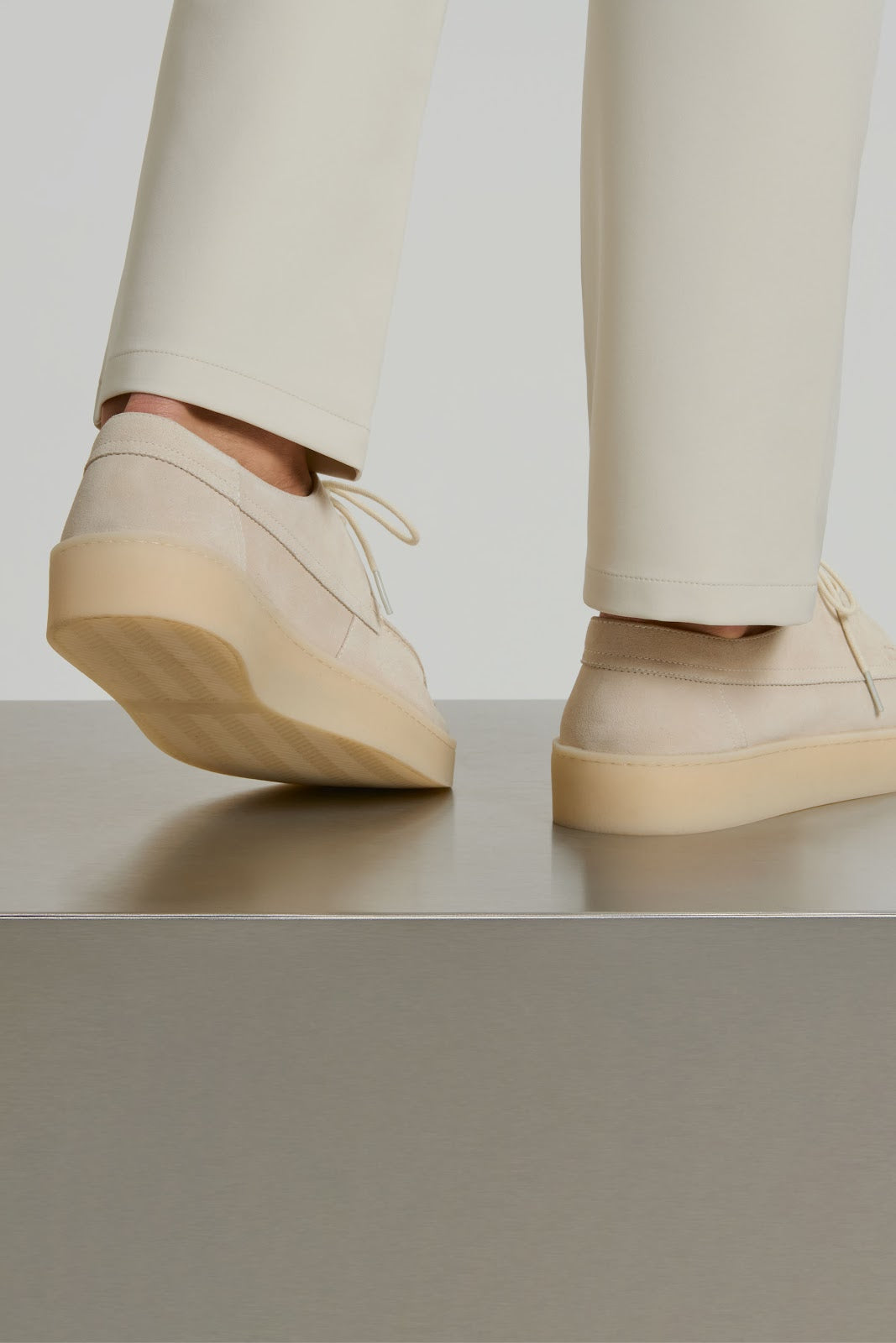MOCASIN CON CORDONES