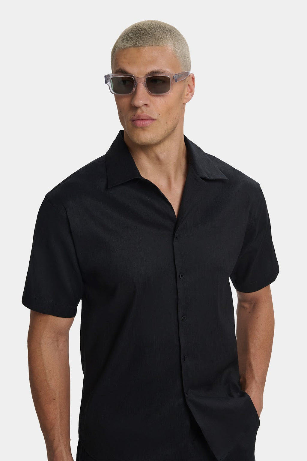 CAMISA DE LINO DE MANGA CORTA