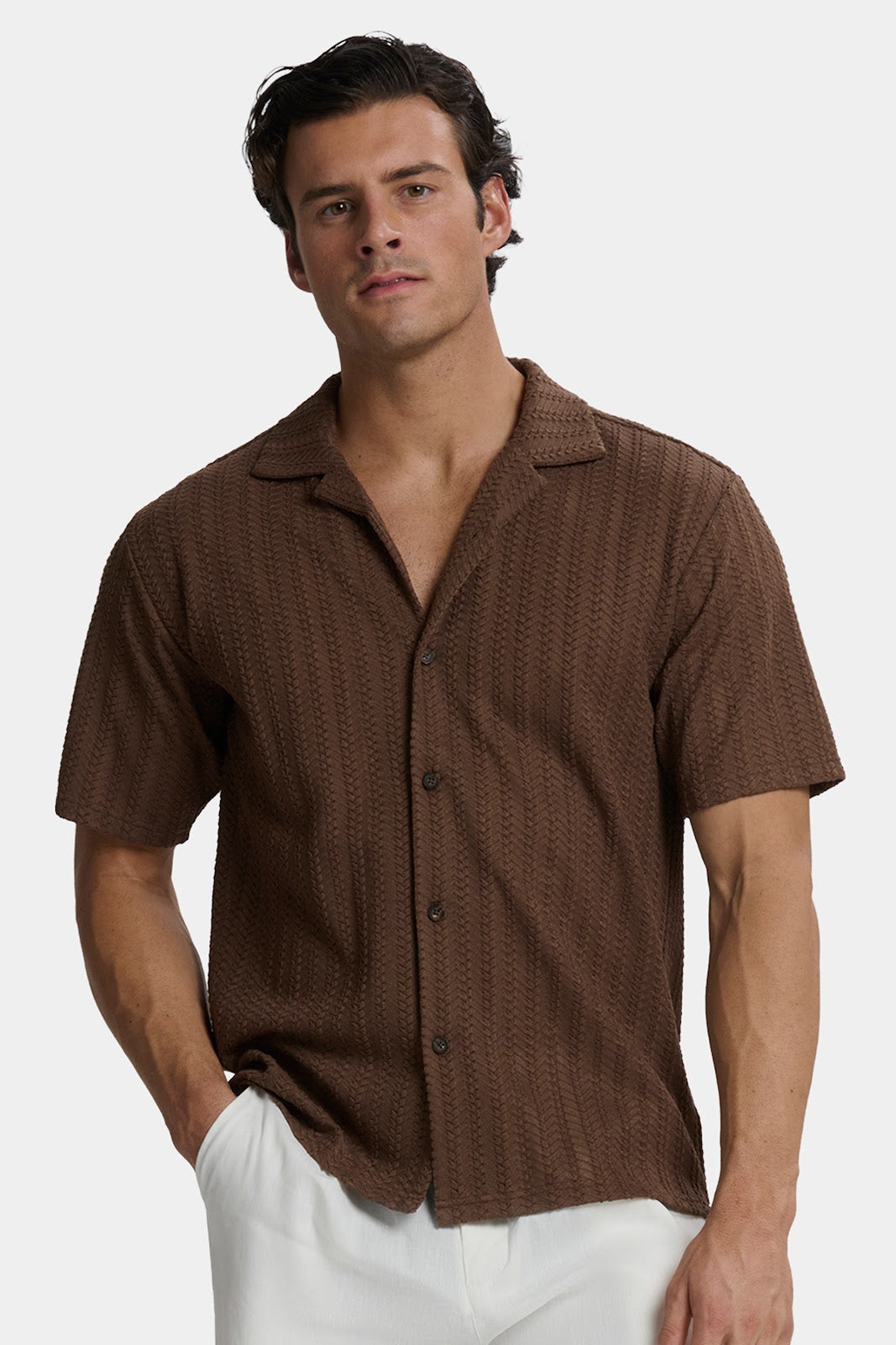 CAMISA CORTE RECTO ENTALLADA