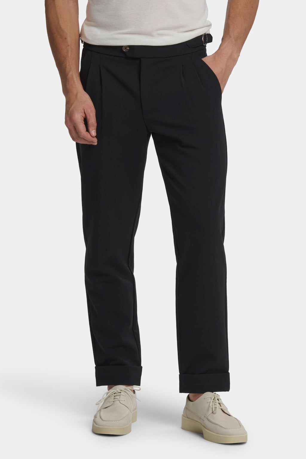 PANTALONES ESTRECHOS