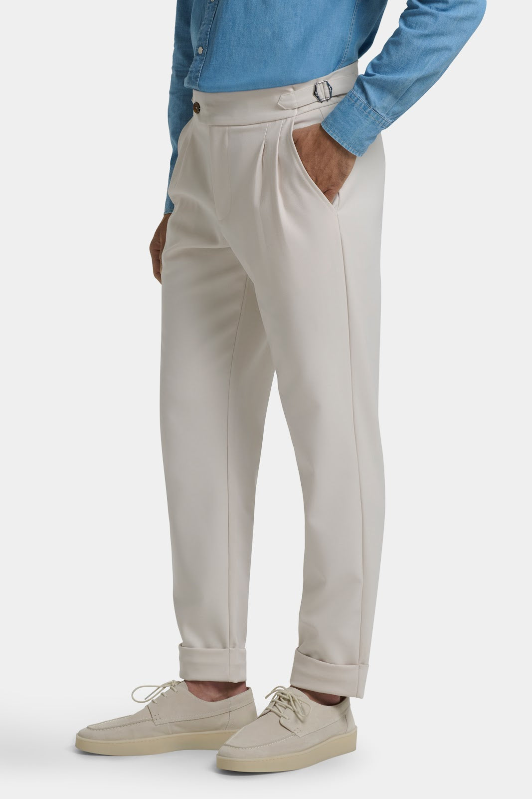 PANTALONES ESTRECHOS