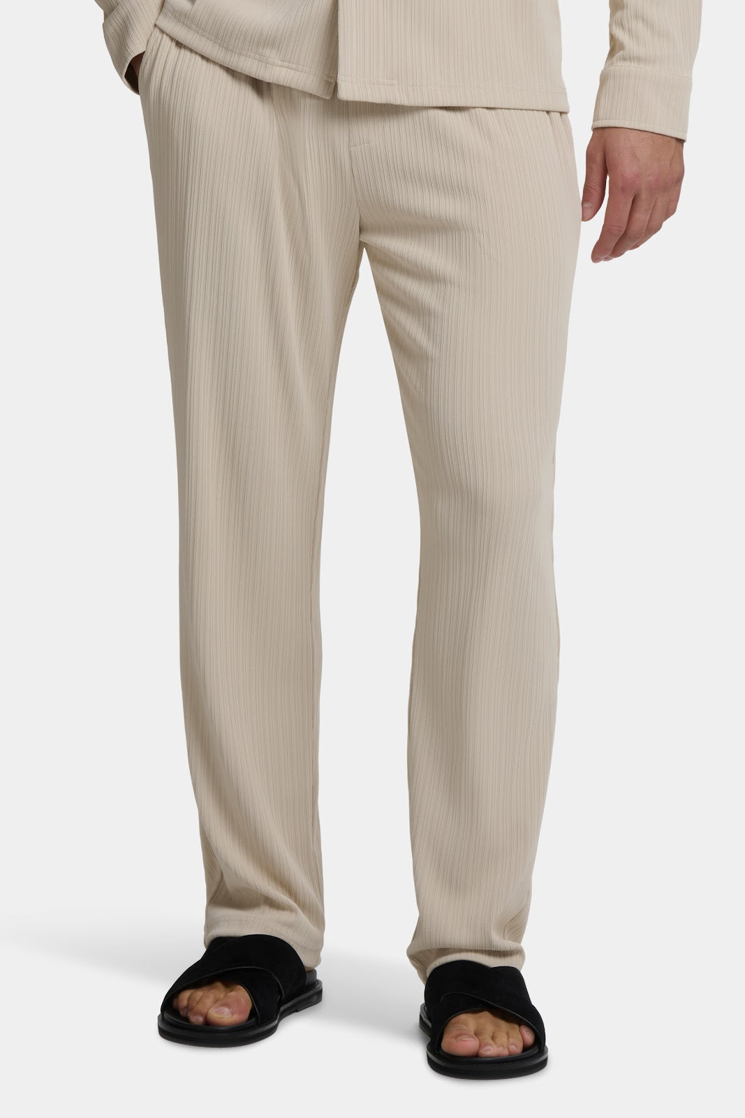 PANTALÓN LARGO
