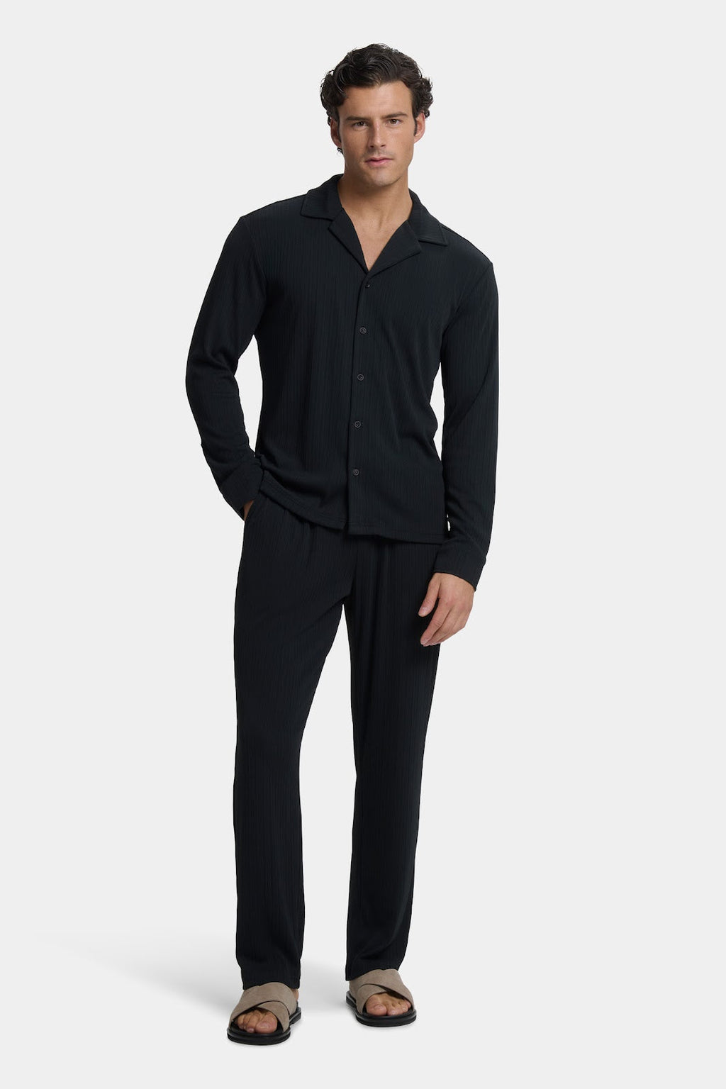 PANTALÓN LARGO
