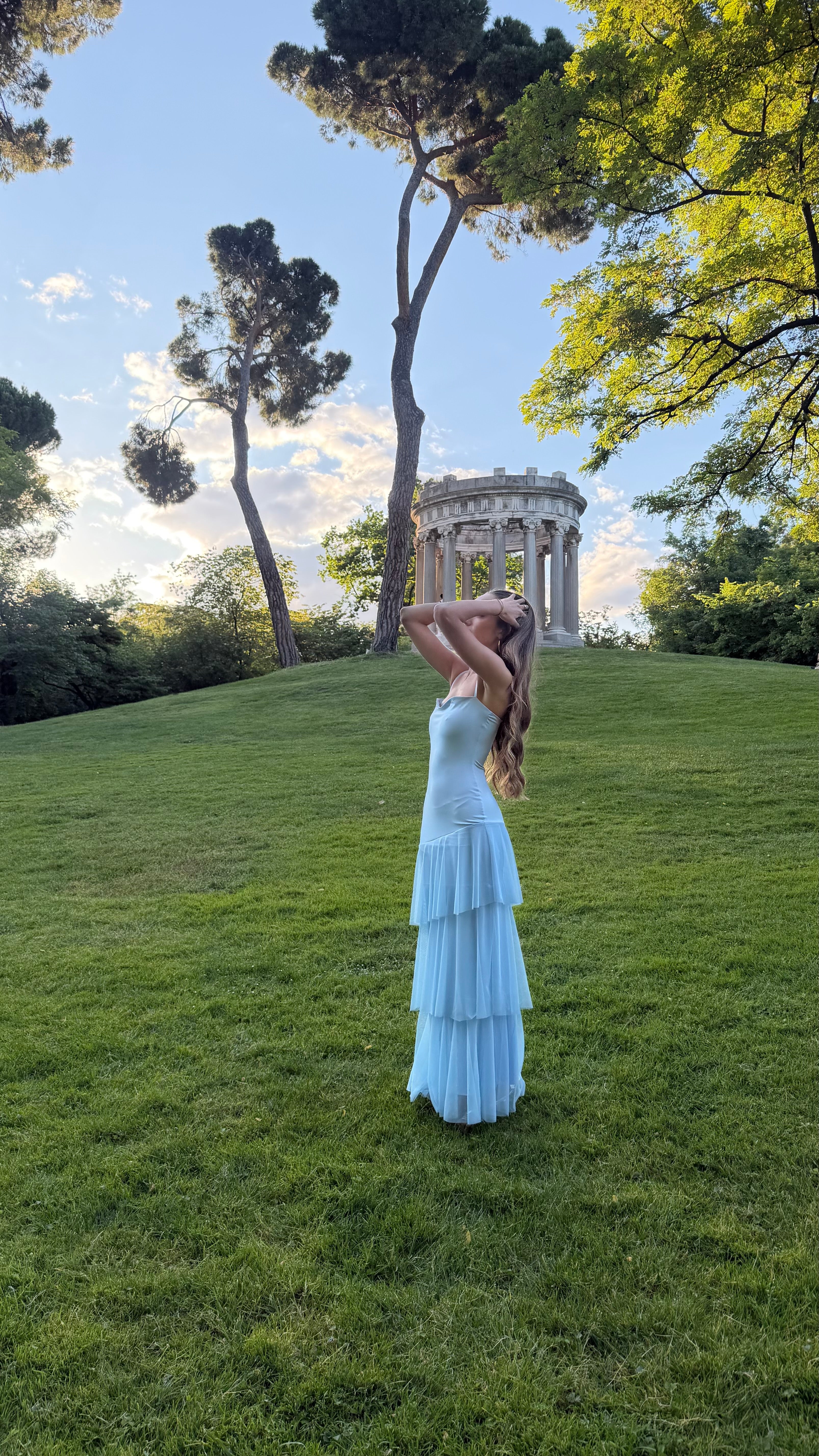 vestido de tirantes- azul cielo