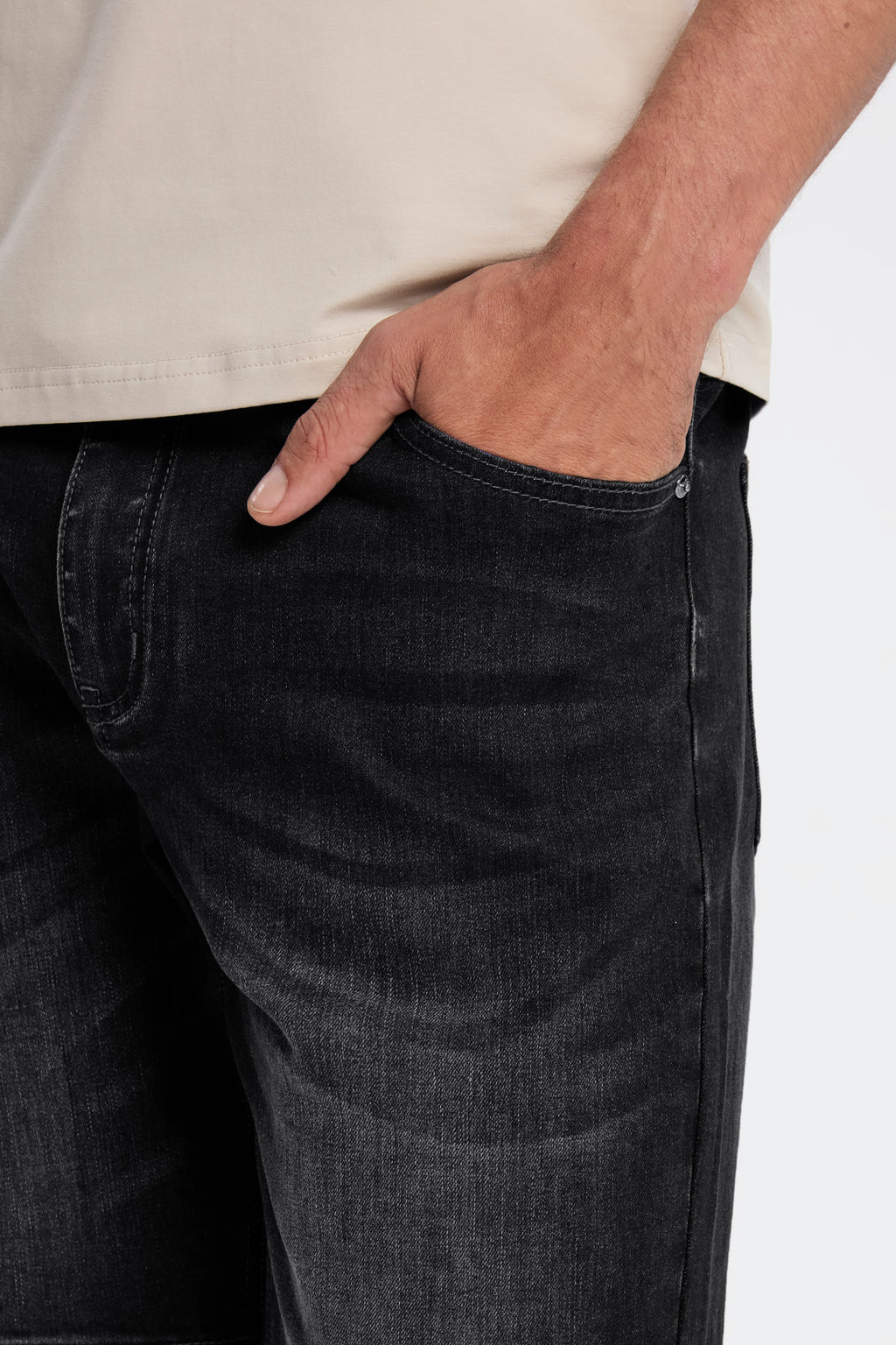 LOS PANTALONES CORTOS