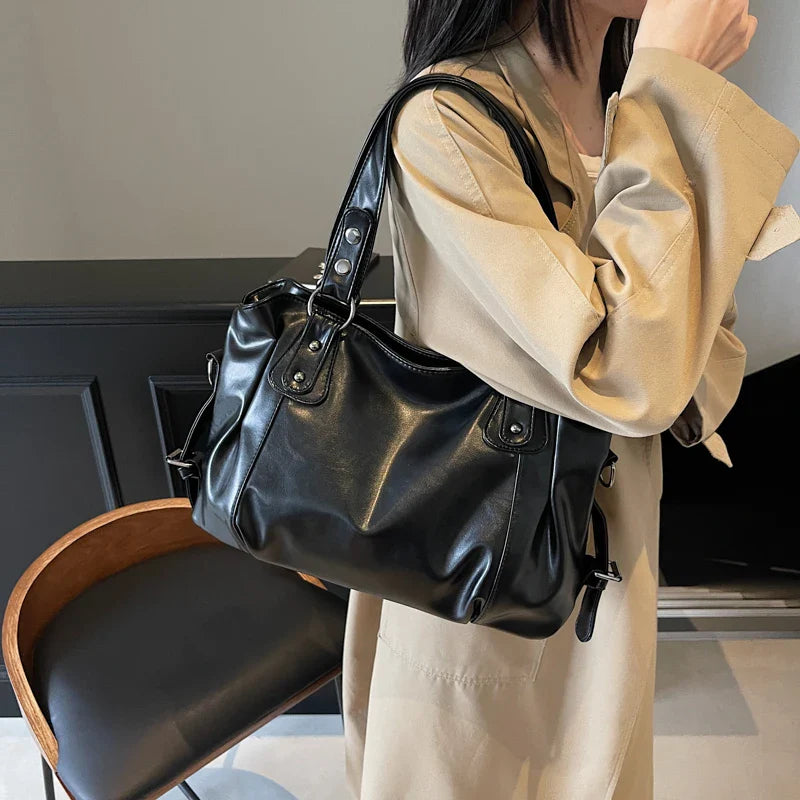 Bolso tote retro de poliuretano
