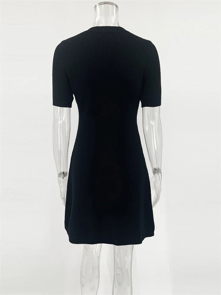 Vestido corto de punto elegante