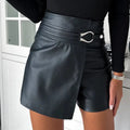 Pantalones cortos de cuero