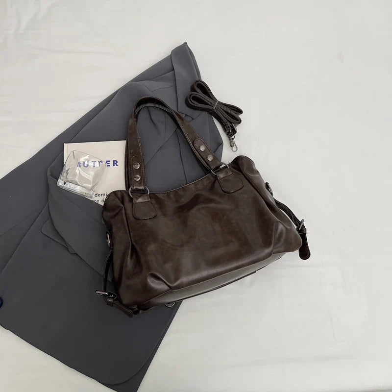 Bolso tote retro de poliuretano