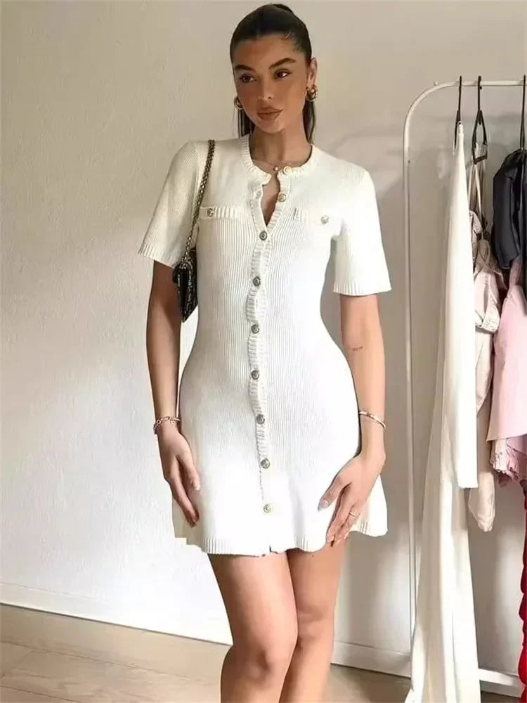 Vestido corto de punto elegante